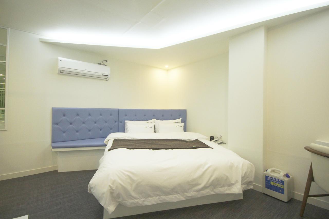 Haru Hotel Gimhae Экстерьер фото
