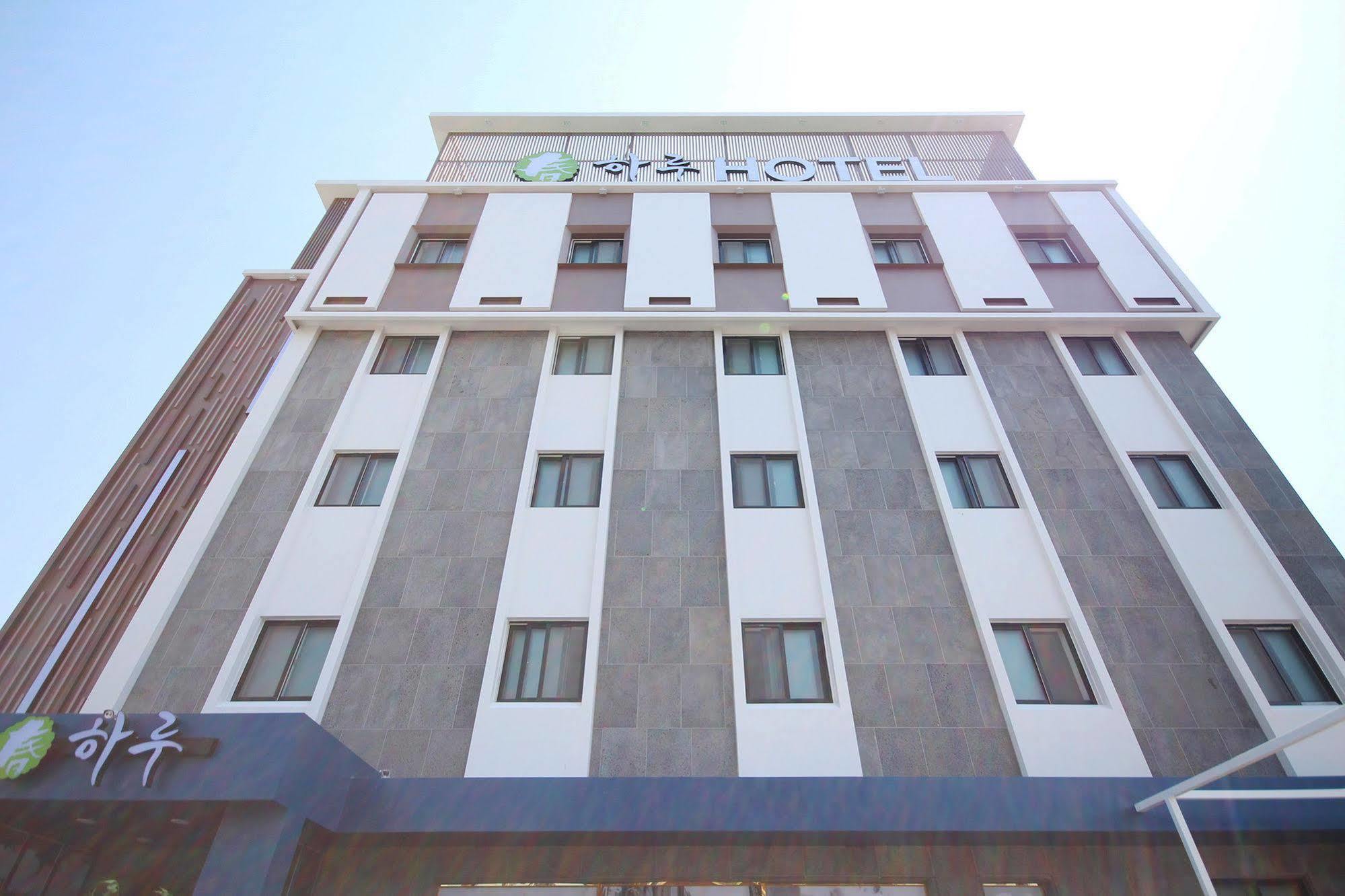 Haru Hotel Gimhae Экстерьер фото