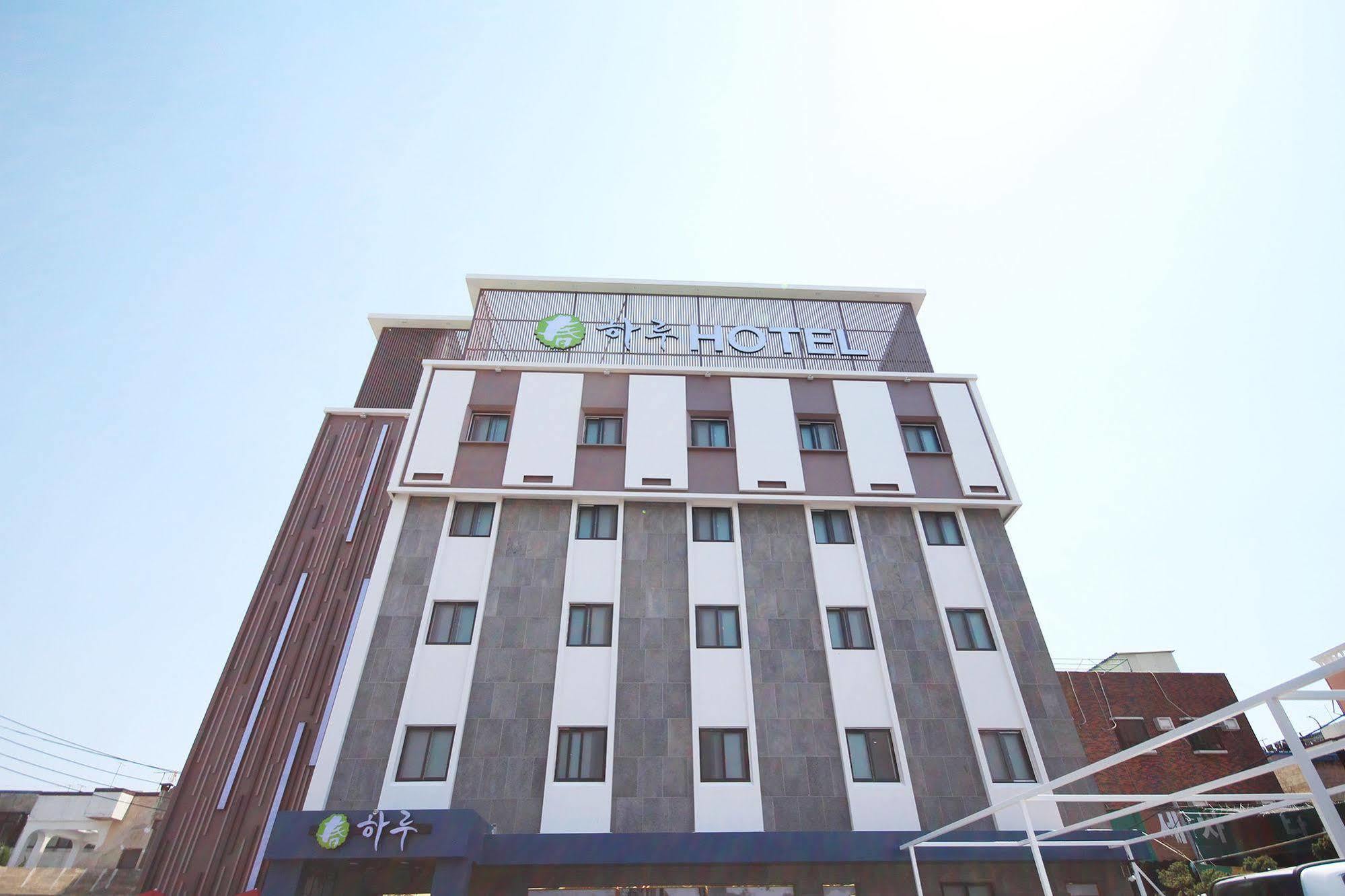 Haru Hotel Gimhae Экстерьер фото