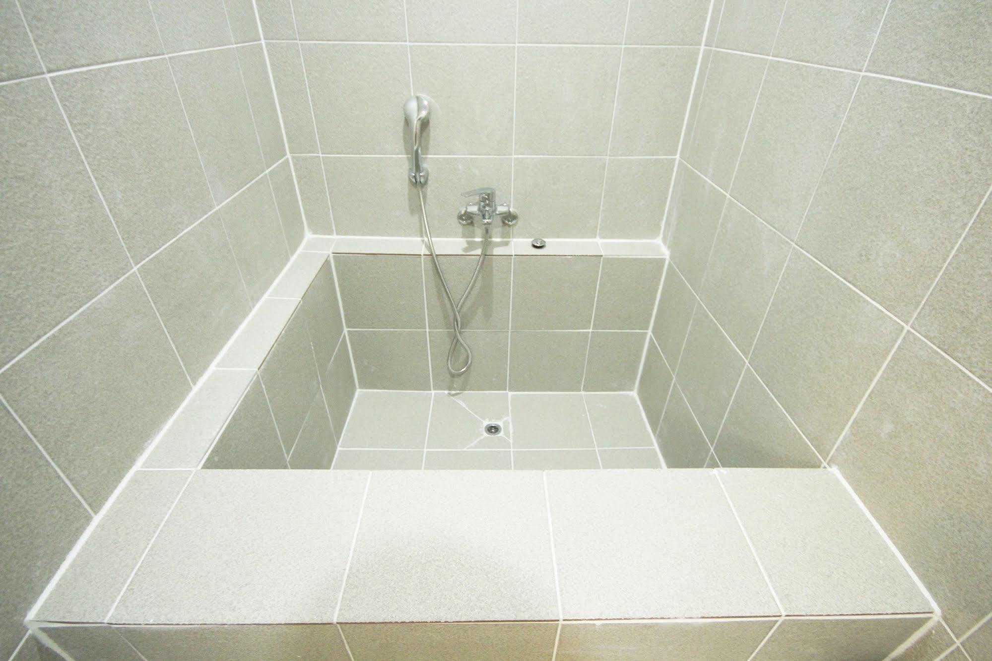 Haru Hotel Gimhae Экстерьер фото